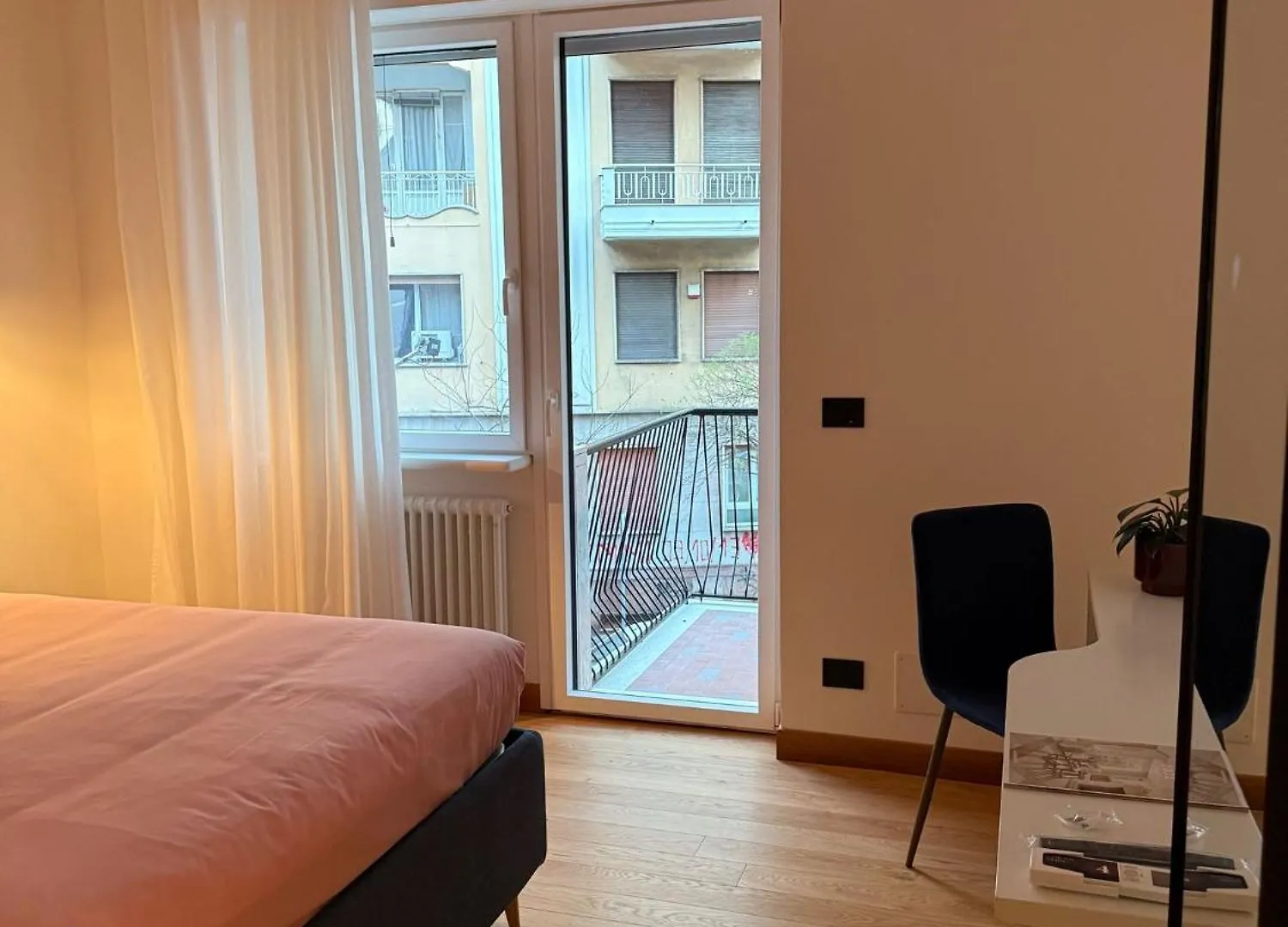 Colour Suite Naples